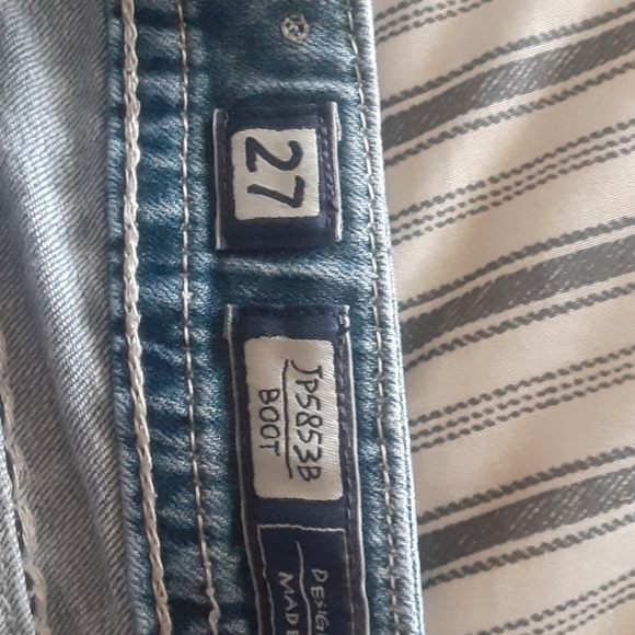 Distressed Miss me jeans size 27 bootcut - Picture 4 of 5